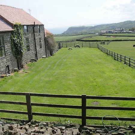 Badgers Barn Staintondale